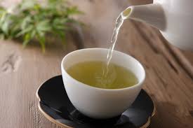 ترکیب موجود در چای سبز به  سرکوب تومور کمک می کند